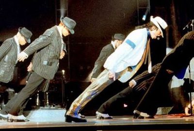 Michael Jackson’ın 45 derecelik duruşunun sırrı çözüldü