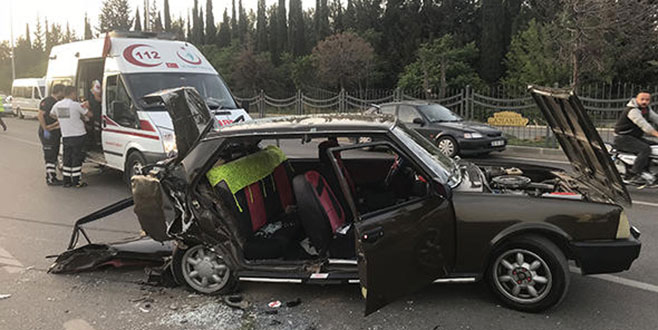 Gaziantep’te trafik kazası: 1 ölü, 14 yaralı Gaziantep’te trafik kazası: 1 ölü, 14 yaralı