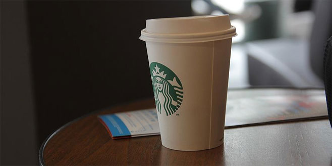Starbucks 8 bin şubesini öğleden sonra kapatacak