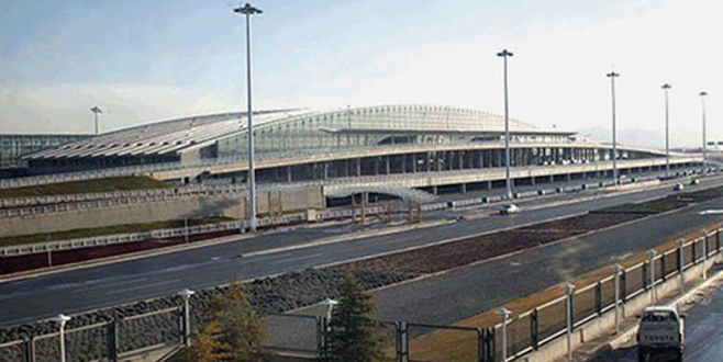 İran’da eğitim uçağı düştü: 2 ölü