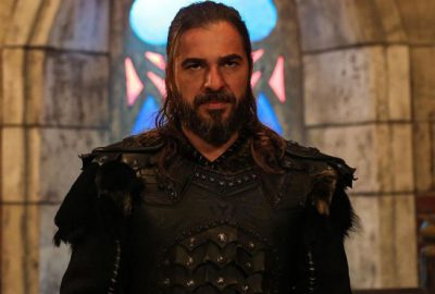 Diriliş’te şoke eden ölüm sahnesi… Ünlü oyuncu diziden neden ayrıldı?