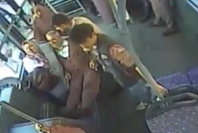 Otobüste kalp krizi geçirdi, şoför hastaneye sürdü