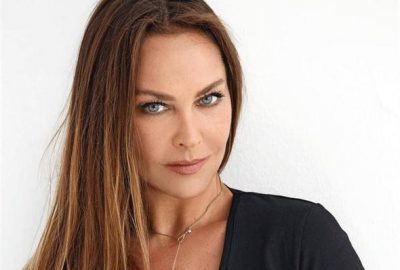 Avşar kızı genç kızlara taş çıkartıyor!