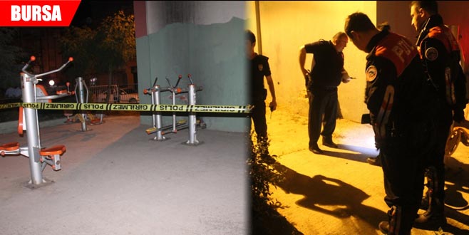 Çocuk parkında silahlı kavga