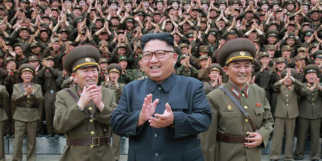 Kuzey Kore lideri Kim beyin takımını değiştiriyor