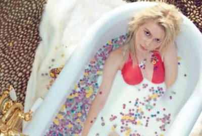 Klibini bir saatte 300 bin kişi izledi!