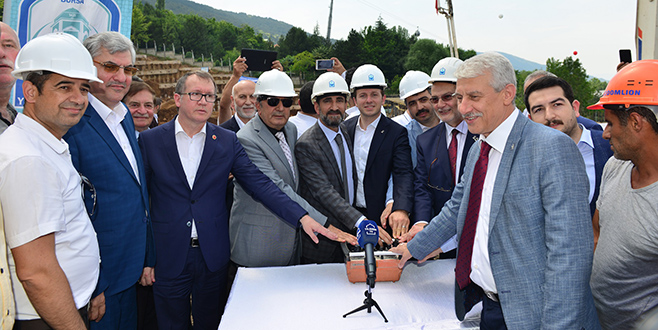 Piremir’e pazar alanı Piremir’e pazar alanı