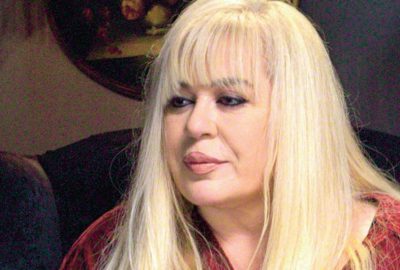 Zerrin Özer hastaneye kaldırıldı