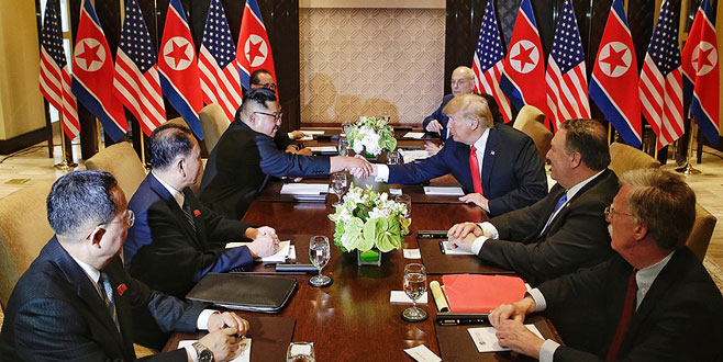 Trump ve Kim’den ‘kapsamlı anlaşma’ya imza