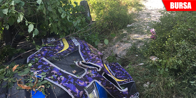 Kontrolden çıkan traktör takla attı: 1 ölü, 3 yaralı Kontrolden çıkan traktör takla attı: 1 ölü, 3 yaralı