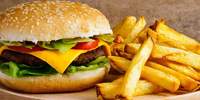 Dünyaca ünlü fast food devinden önemli karar