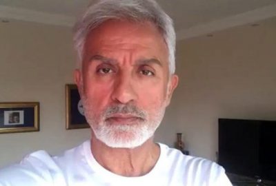 Bir darbe de yakın arkadaşından geldi!