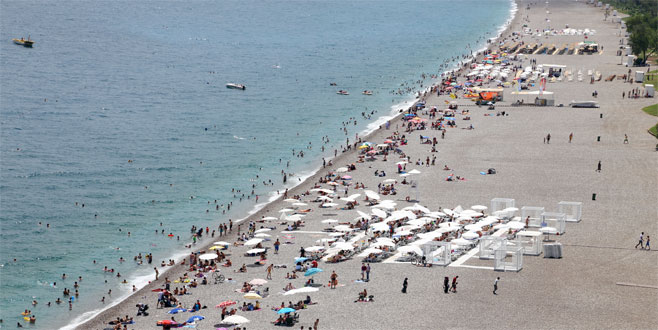 Turizmci çifte bayram yaşıyor