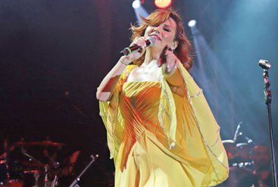 Kilolar gitti kıyafetlerini bağışladı