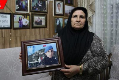 Saldırıya uğrayan şehit annesine AK Parti’li ve MHP’lilerden ziyaret