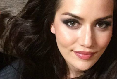 Fahriye Evcen’in başlattığı akıma ünlülerden fotoğraf yağdı