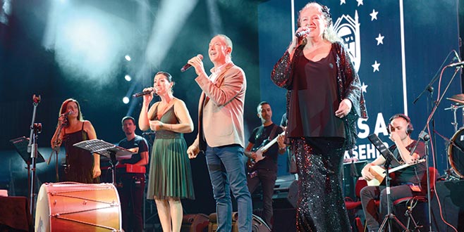 Bursa’da türkü şöleni