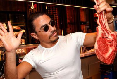 Giyim tarzıyla sosyal medyada olay oldu