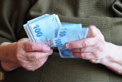 Emekliye 3 maaş avans