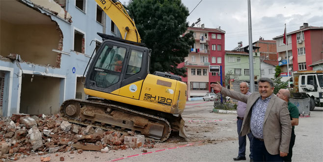 ‘Cumhuriyet Meydanı’ genişletiliyor