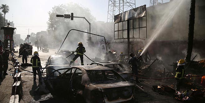 Afganistan’da bomba yüklü araçla saldırı