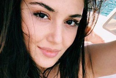 Hande’den şezlong pozu!