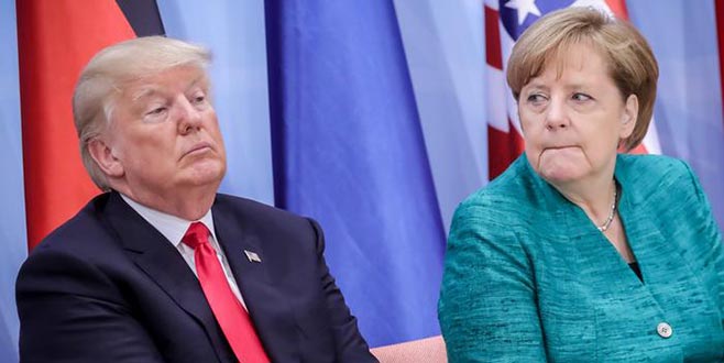 Trump, Merkel’i hedef aldı Trump, Merkel’i hedef aldı