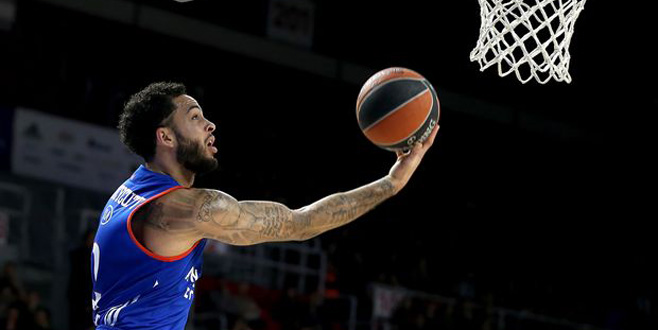 Polise ateş açınca öldürüldüğü iddia edildi Polise ateş açınca öldürüldüğü iddia edildi