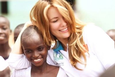 Gamze Özçelik’ten anlamlı hareket! Afrika’da şehitlerimizi yaşatacak