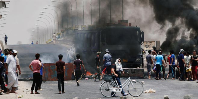 Gösteriler yayılıyor Gösteriler yayılıyor