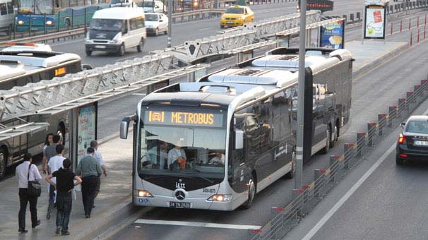 Herkes bu soruyu soruyordu! İBB’den Metrobüs açıklaması