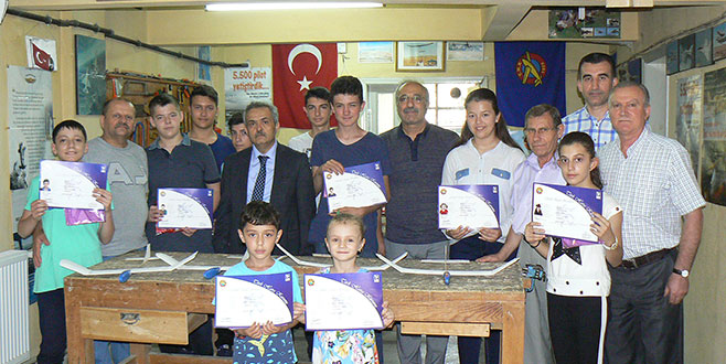 Geleceğin havacıları sertifikalarını aldı Geleceğin havacıları sertifikalarını aldı