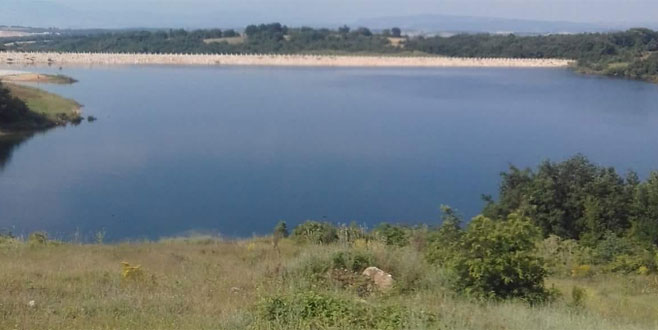 Yenişehir’de çiftçinin gölet sevinci Yenişehir’de çiftçinin gölet sevinci