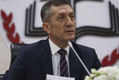 Okullar kapanacak mı? Flaş yüz yüze eğitim açıklaması…