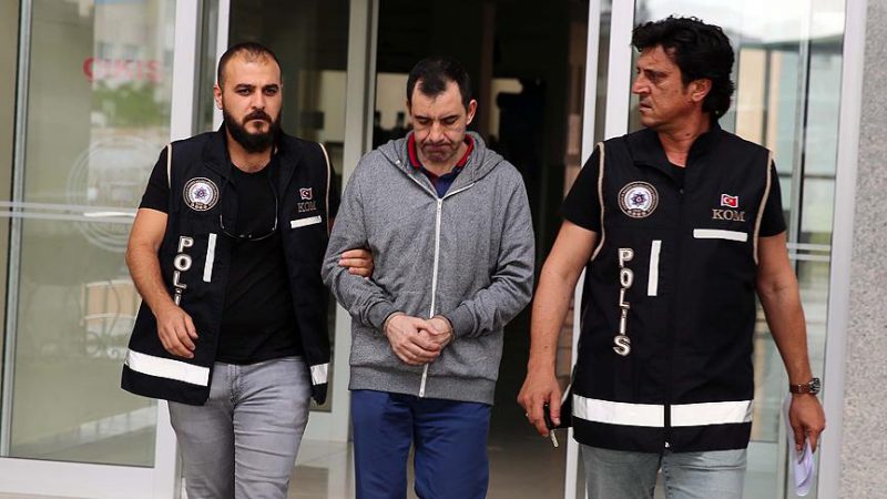 FETÖ'ye iltisakı gerekçesiyle meslekten ihraç edilen İzmir'deki "Askeri Casusluk" davasının