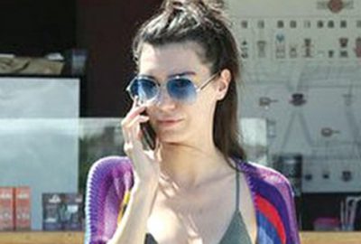 Sevgilisiyle konuştu