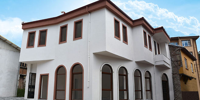 Engürücük Mahalle Konağı gün sayıyor