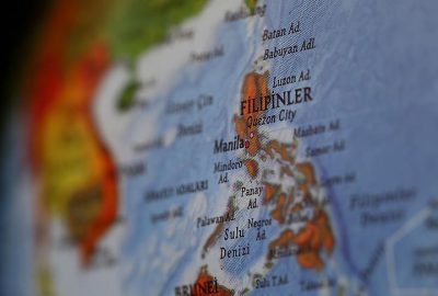 Moro Müslümanlarına özerklik sağlayacak yasa kabul edildi