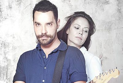 Gelirini şehit ailelerine bağışladı