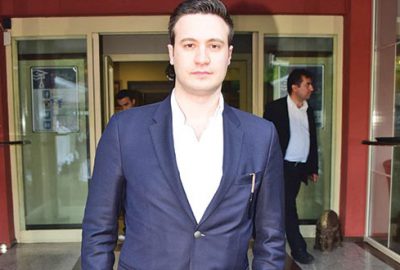 Herkes elini taşın altına koyacak