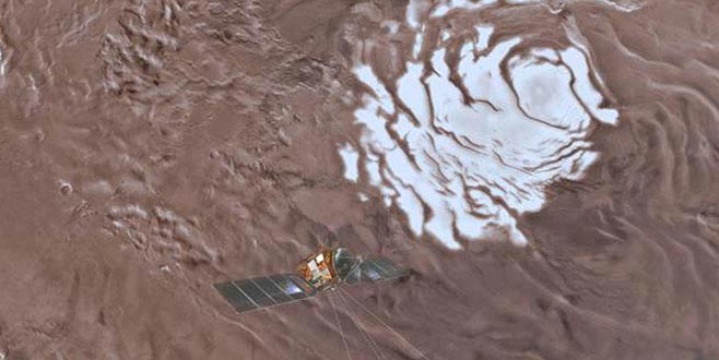 Tarihi gelişme! Mars yüzeyinde su gölü bulundu