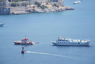 Yunan feribotu arızalandı! Türkiye harekete geçti