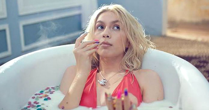 Sosyal medya kullanıcıları şaştı kaldı, Aleyna Tilki baba oldu!