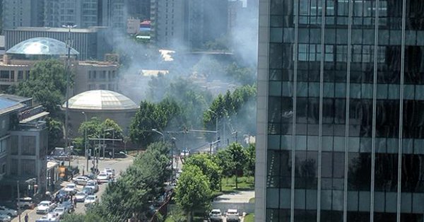 Pekin’deki ABD Büyükelçiliği yakınında patlama