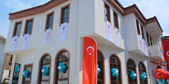 Engürücük’e Mahalle Konağı