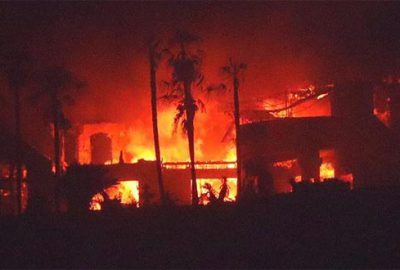 Dev yangın nedeniyle 14 bin kişi tahliye edilecek