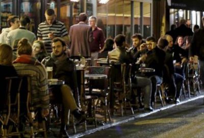 Kadına laf atmak artık suç sayılacak