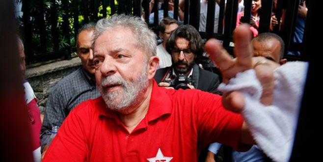 Hapisteki Lula yeniden aday