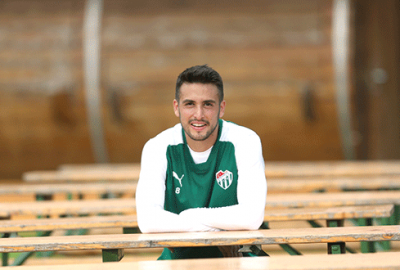 Bursaspor’la ipleri koparmıştı! Bakın nereye imza attı?