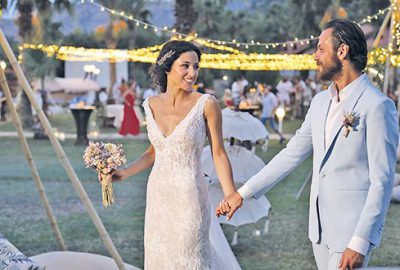 Festival tadında düğün